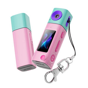 Mini appareil photo numérique portable avec porte-clés, écran de 0,96 pouces pour la lecture préliminaire, prise en charge de la lecture de cartes TF, petit appareil photo portable - Product Image 1