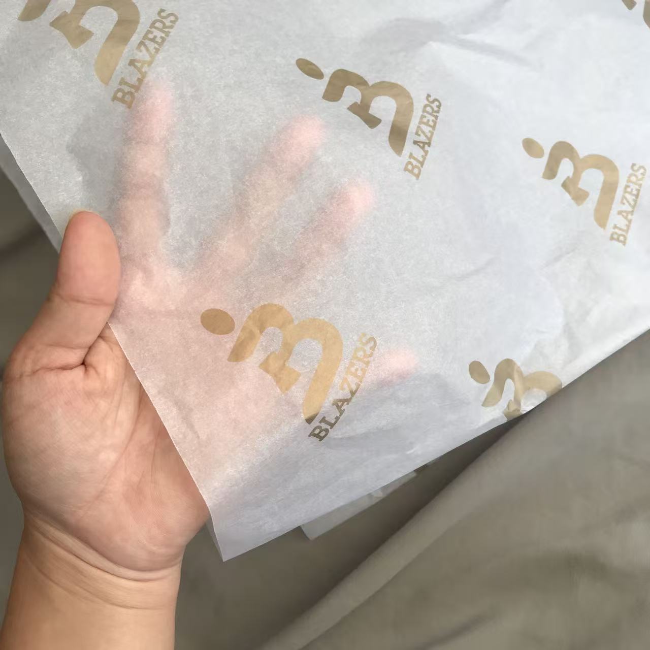 Color Printing Label Factory, Clothing Wholesale, Packaging Supplies, Gift Wrapping Paper, Towels, Custom Paper Products