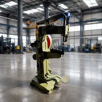 Machine à riveter automatique à quatre griffes haute efficacité pour le pressage de écrous en T industriels