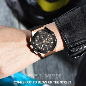 Relojes de pulsera clásicos para hombre CURREN 8462, relojes de cuarzo informales de negocios con correa de silicona, manecillas luminosas y esfera con cronógrafo. - Product Image 3