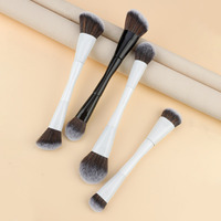 Nouveauté 2026 à succès (Directement de la Source) : Pinceau de maquillage multifonctionnel double-embout pour le surlignage, le contouring et le blush.