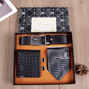 Set Regalo Personalizzato con Logo Stampato: Portafoglio, Cravatta e Orologio al Quarzo per la Festa del Papà, Festa dell'Uomo, Regalo per Fidanzato - Product Image 4