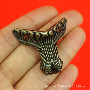 Furniture Leg Zinc Alloy M10 Cabinet Base Traditional Style Easy Installation - Product Image 3