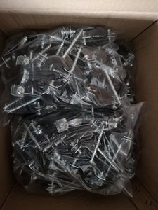 Klem pipa dengan karet dan dengan paku M7X65 - Product Image 3