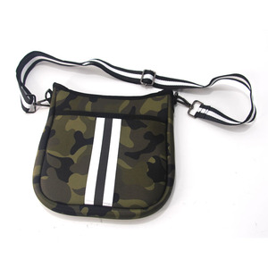 Sac bandoulière en néoprène rayé camouflage RTS pour femmes Sac à main en néoprène pour femmes Sac bandoulière en néoprène avec sangle réglable - Product Image 2