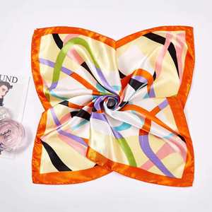 Cache-cou multifonctionnel personnalisé sans couture, cache-visage tubulaire, cache-poussière pour la pêche, en polyester, coton et denim - Product Image 5