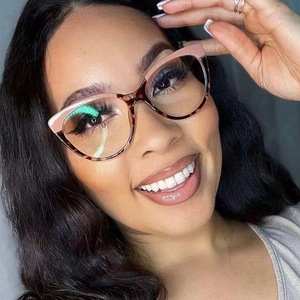 2024 Chất Lượng Cao Nữ Chống-Ánh Sáng Màu Xanh Tr90 Gradient Màu Mèo Mắt Kính Khung Cổ Điển Mùa Xuân Bản Lề Khung Quang Phụ Nữ - Product Image 4