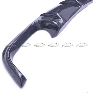 ชุดแต่งตัวถังรถยนต์ คาร์บอนไฟเบอร์ สปอยเลอร์กันชนหลัง สำหรับ Mercedes Benz CLS W219 ปี 2007-2011 - Product Image 3