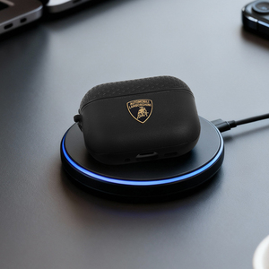 Funda protectora oficial de cuero genuino Lamborghini para AirPods Pro 3 - Product Image 4