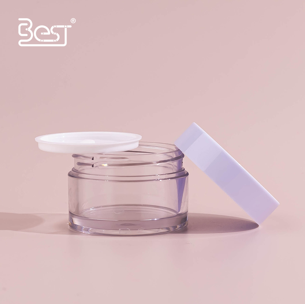 Pot en plastique transparent avec bouchon en plastique lavande
