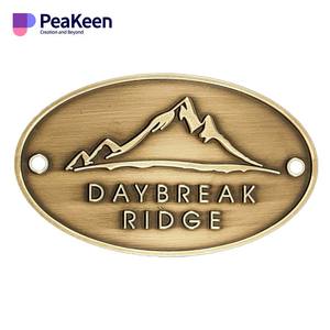 Peakeen bán sỉ tùy chỉnh in khắc Kim Loại biểu tượng dấu hiệu Tên tấm nhãn nổi Antique Brass thương hiệu nameplatefor đồ nội thất - Product Image 6