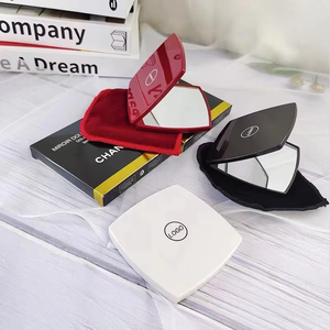 กระจกแต่งหน้าขนาดเล็กขายส่ง Cc, กระจกพลาสติกแบบกำหนดเองพร้อมโลโก้, กระจกพกพาขนาดเล็กสี่เหลี่ยมราคาถูก - Product Image 2