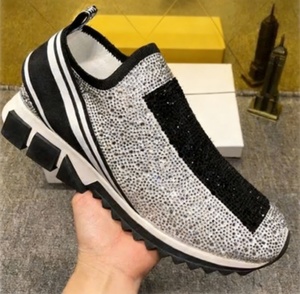 Chaussures de créateur classiques tendance de haute qualité avec boîte d'origine, style décontracté et élégant, baskets pour hommes - Product Image 2