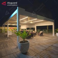 Pergola moderne de luxe à toit ouvrant, pergola électrique à toit rétractable avec auvent de pluie pour piscine et balcon
