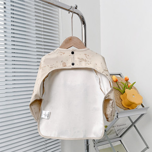 สต็อกหรือที่กำหนดเองหนัง PU ผ้ากันเปื้อนของเด็กผ้ากันเปื้อนแขนยาวน่ารักผ้ากันเปื้อนกันน้ำสำหรับเด็กวัยหัดเดินซักได้2024ใหม่ - Product Image 4