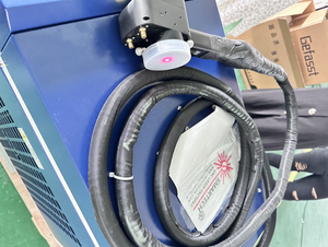 New 500W Handheld Pulse Fiber <b>Laser</b> <b>Cleaning</b> <b>Machine</b> for Aluminum Acrylic High Efficiency Industrial Surface Cleaner Water 500 5 - Product Image 5