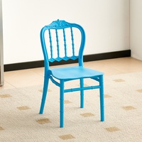 Chaise d'enfant en plastique imperméable blanche, bleue et rose pour banquet et fête, chaise empilable en plastique