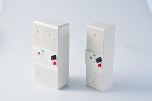 Disjoncteur JUNW 2P/4P monophasé/<span class=keywords><strong>triphasé</strong></span> PG 5/15A 300mA 500mA Disjoncteur différentiel bipolaire - Product Image 2