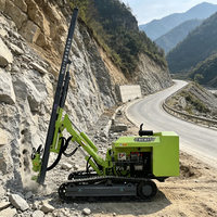 Foreuse DTH montée sur chenilles avec système de collecte des poussières efficace
