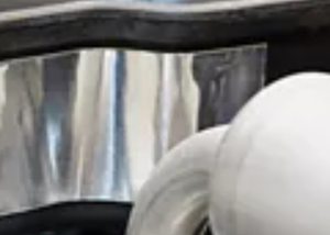 Fita de Alumínio Prata 427 com Adesivo Acrílico Impermeável para Remoção de Tinta de Aeronaves, Mascaramento, Resistente a UV para Eletrônicos - Product Image 4