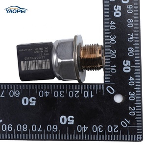 04L906054 YAOPEI Capteur de pression de carburant pour <span class=keywords><strong>Audi</strong></span> A1 A3 Cabriolet A6 <span class=keywords><strong>Q2</strong></span> A8 Q7 Q8 Skoda Fabia Octavia Rapid Karoq Kodiaq Superb VW - Product Image 6