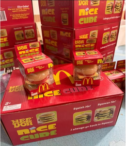 Juguete Sensorial Antiestrés Schylling Needoh Nice Cube McDonald Berger de Rebote Lento, Juguete Blandito para Niños - Product Image 1