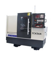 Tour CNC à lit incliné à deux axes TCK36A pour l'usinage de pièces mécaniques de précision