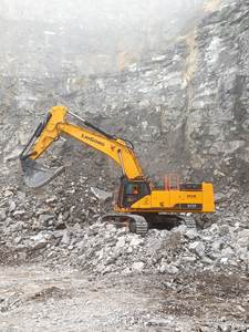 Excavadora de Orugas LIUGONG 975F de 6 Cilindros para Excavación en Minas - Product Image 6