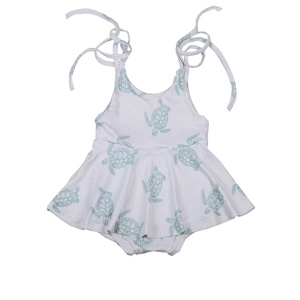 OEM/ODM Top de Verano para Niñas con Tirantes Ajustables, Estampado de Leopardo, Peplum con Cordón, de Algodón RIB Tejido con Efecto Burbuja y Frenulum Toller - Product Image 5