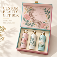 Coffret Cadeau Rigide en Carton à Charnière Personnalisé pour Trois Bouteilles de Produits de Beauté, Motif Botanique, Marque Privée