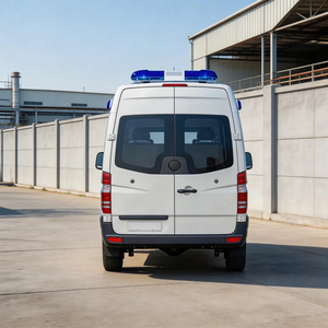 Ambulancias de Emergencia para UCI con Motor Diésel y Transmisión Manual, Nuevas en Stock, a Precios Favorables. - Product Image 5