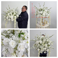 DKB Modern Forest Design, Bola de Flores Artificiales de Seda de 50 cm, Diseño Floral Blanco y Morado con Follaje Verde, para Decoración de Bodas