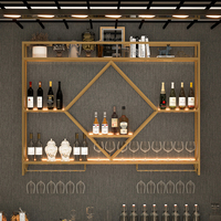 Étagère à vin murale en fer forgé de luxe, style industriel moderne, avec panneaux lumineux, pour comptoir de bar et rangement de spiritueux à domicile