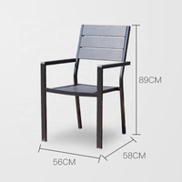 Ensemble de salle à manger de jardin moderne 5 pièces avec rangement, mobilier d'extérieur en aluminium et bois, table en plastique à lattes et 4 chaises