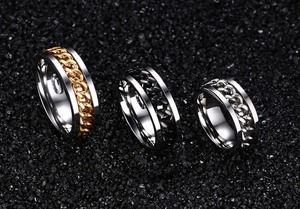 Anello Rotante con Catena Cubana in Acciaio Inossidabile Placcato Oro, Gioielli da Uomo alla Moda, Antiossidante e Impermeabile MGJZ028 - Product Image 4