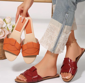 Tendance Mode Été 2025 Sandales Plates Polyvalentes à Lanières Croisées pour Femmes Grandes Tailles, style Chaussons, pour le Commerce International ZA - Product Image 2