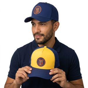 Gorras Deportivas de Alto Rendimiento con Perforaciones Láser, Color Azul Marino, Bordado Personalizado, 100% Poliéster de Secado Rápido - Product Image 3