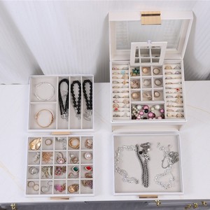 Hot Selling Large Capacity Luxury PU Leather Jewelry Storage <b>Box</b> Elegant Luxury Rectangle Design Jewelry <b>Box</b> with <b>Mirror</b> - Product Image 4