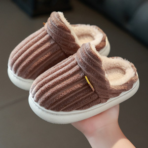 Winter Classic Closed Toe Anti-slip Soft Sole Warm Breathable Odor-Proof Cotton <b>Slippers</b> for <b>Home</b> Use - Product Image 4