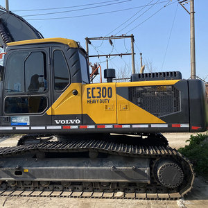 Excavatrice sur chenilles Volvo EC300E d'occasion, 24 tonnes, fabrication suédoise, moteur Robus haute performance, puissance 177 kW, pour travaux miniers et de construction - Product Image 1