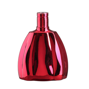 Bouteilles en verre <span class=keywords><strong>de</strong></span> Gin <span class=keywords><strong>de</strong></span> haute qualité 500ml 700ml 750ml avec étanchéité en liège <span class=keywords><strong>Bonne</strong></span> valeur et prix raisonnable - Product Image 3