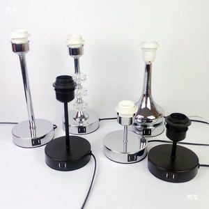 Lampe de chevet en cristal USB Décoration de poteau Maison <span class=keywords><strong>Abat</strong></span>-<span class=keywords><strong>jour</strong></span> Trou Europe Lampe de bureau Port USB intégré Charge - Product Image 5