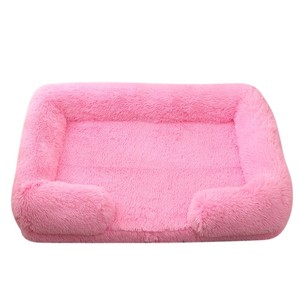 Letti per Cani di Lusso in Finta Pelliccia Soffice del Guangdong, Ecologici e alla Moda per l'Inverno, Motivo Uniforme, Materiale in Spugna, Rimovibili e Lavabili - Product Image 4