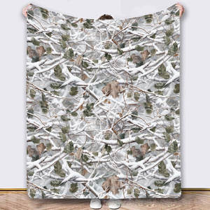 Nouvelle couverture de voyage et de camping camouflage imprimée, personnalisable par sublimation, en polaire et flanelle - Product Image 3