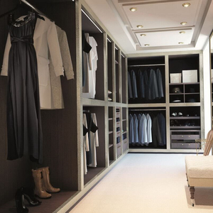 Garde-robe de style européen moderne avec lumière LED intégrée, quincaillerie de marque supérieure, porte en verre - Product Image 6