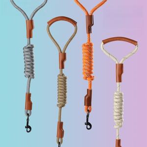 Correa de perro de nailon reflectante de lujo de 1,5 m, collares ecológicos para mascotas para caminar fácilmente, entrenamiento, poliéster ajustable a la moda - Product Image 2