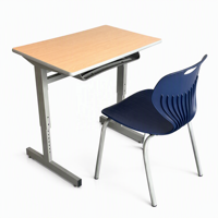 Ensemble de chaise et de bureau d'école ergonomique réglable en hauteur de haute qualité, table d'étude moderne pour la salle de classe, article durable pour l'éducation des enfants.