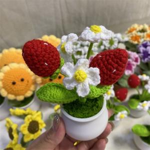 Gran oferta, planta de fresa acabada, ganchillo, hilo de lana, ilustraciones hechas a mano, decoración del hogar para Navidad, otros festivales - Product Image 1