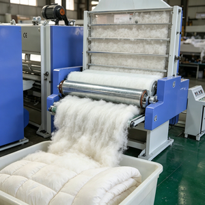 Machine à peignage par flux d'air et à <span class=keywords><strong>aiguille</strong></span> pour <span class=keywords><strong>la</strong></span> confection de couettes et de literie - Product Image 3