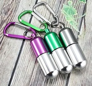 Garrafas de alumínio de várias cores, chaveiro pequeno de fronha e comprimido para viagem ao ar livre